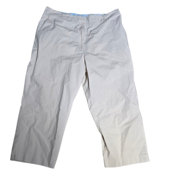 Van Heusen Women's Streth Khaki Capri Pants Size 14 - Picture 1 of 3